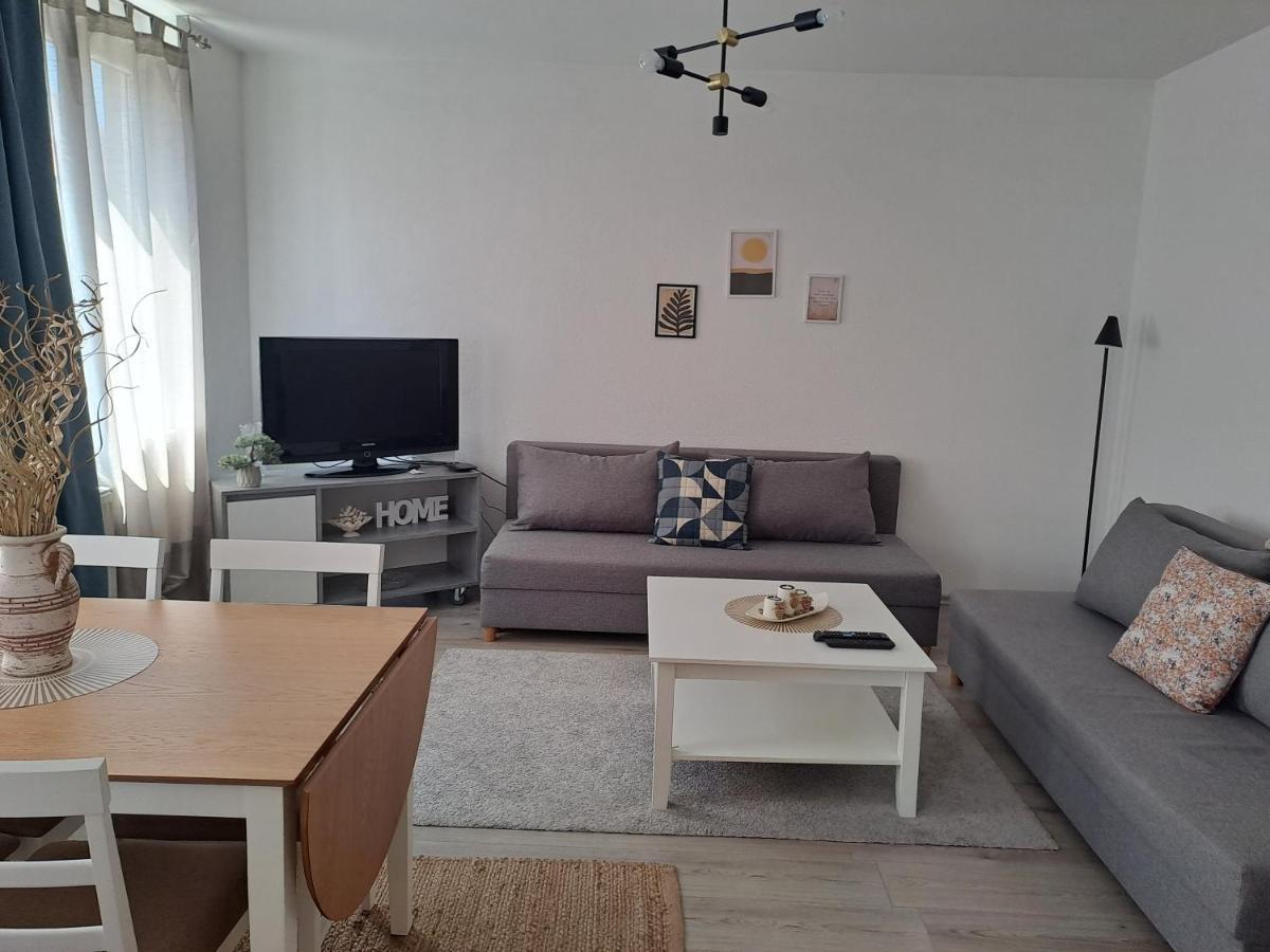 Enjoy Traveling Apartment ทูซลา ภายนอก รูปภาพ