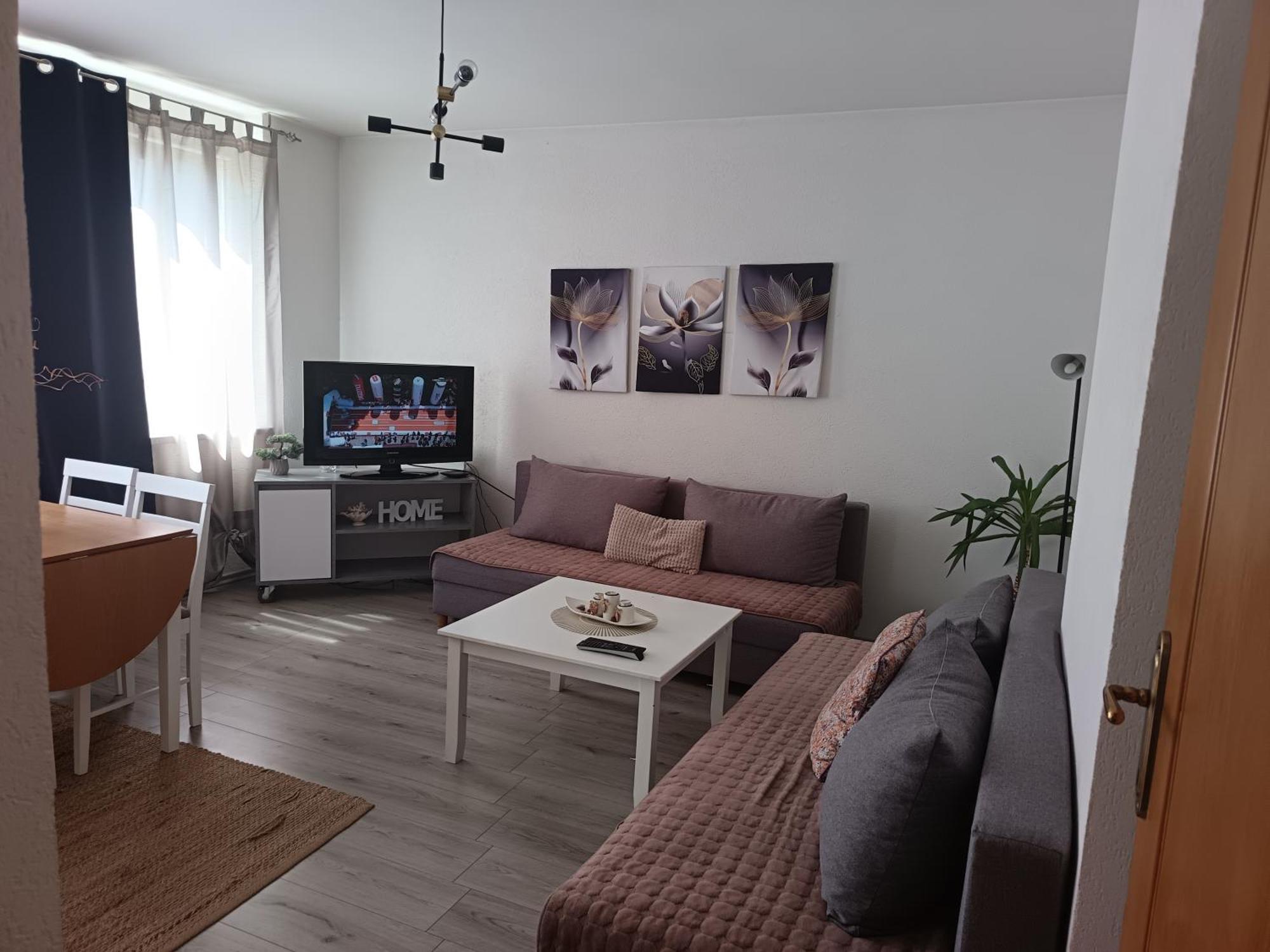 Enjoy Traveling Apartment ทูซลา ภายนอก รูปภาพ